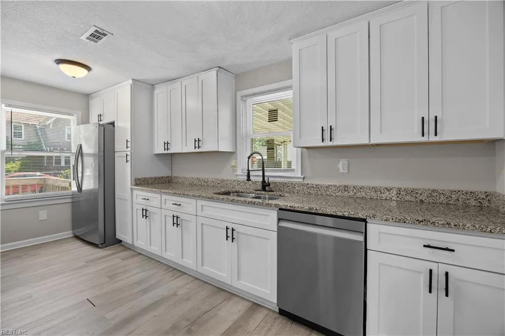 9 Quackenbush PL, PORTSMOUTH VA 23702 - Photo 5