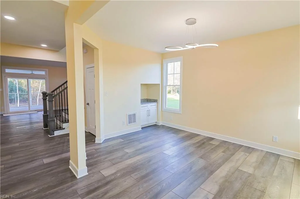 1020 Poquoson AVE #C, POQUOSON VA 23662 - Photo 5