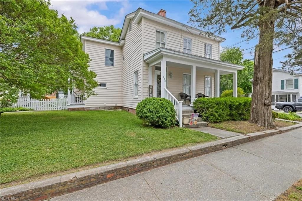 355 Grace ST, SMITHFIELD VA 23430 - Photo 2