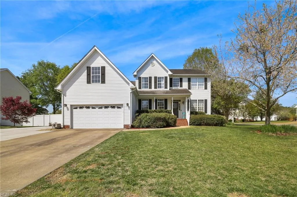 500 Fall Ridge CT, Chesapeake — 5 bed Residential, 3,396 sqft