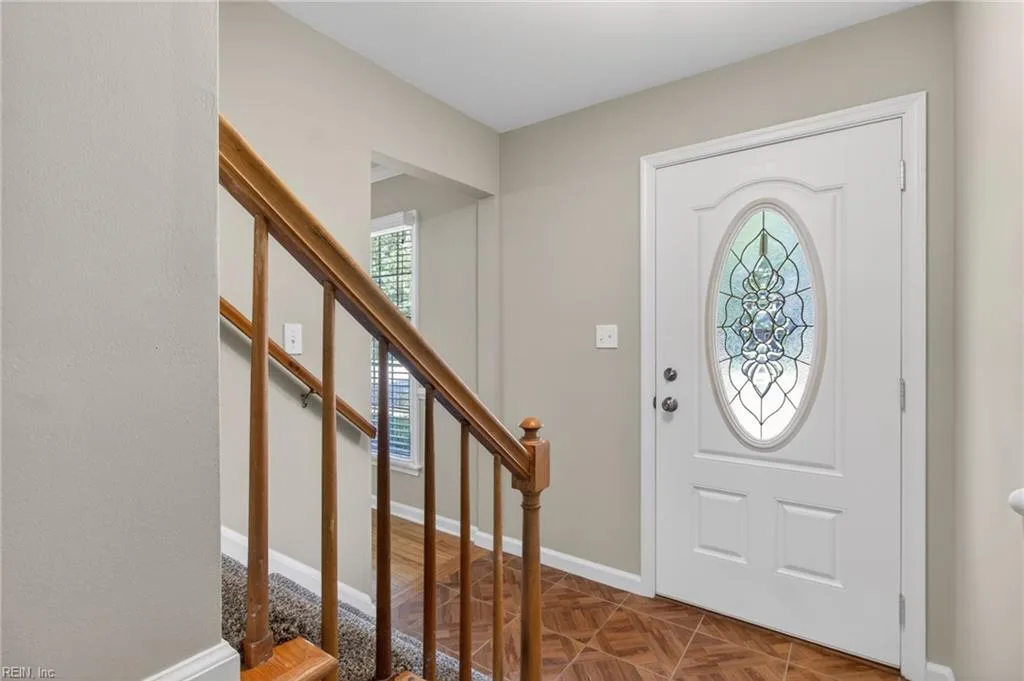 1059 Clipper DR, HAMPTON VA 23669 - Photo 4