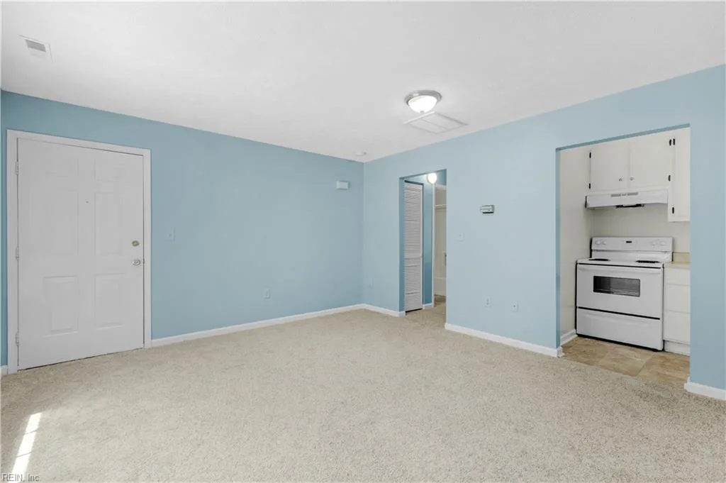 6667 Cedar Lake DR #2, GLOUCESTER VA 23061 - Photo 4