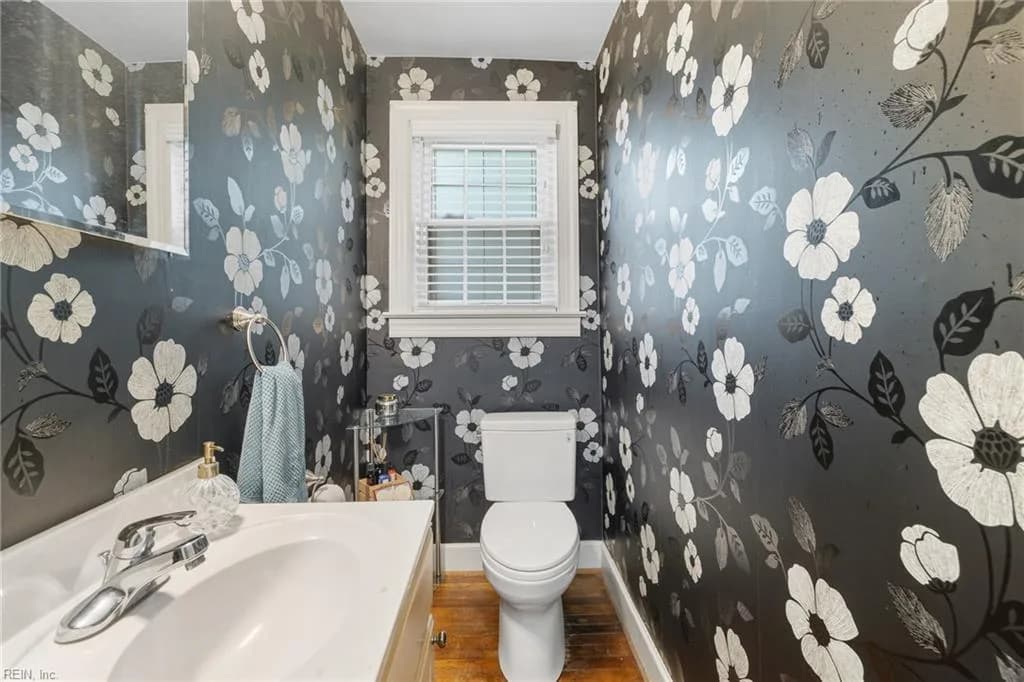 19 Brandon RD, NEWPORTNEWS VA 23601 - Photo 5