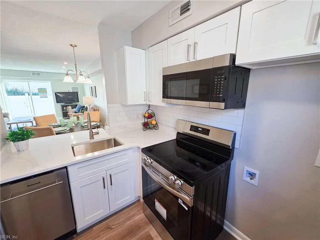 1268 Little Bay AVE #12, NORFOLK VA 23503 - Photo 2