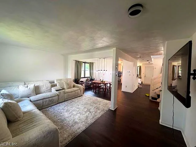 525 Kilby AVE, SUFFOLK VA 23434