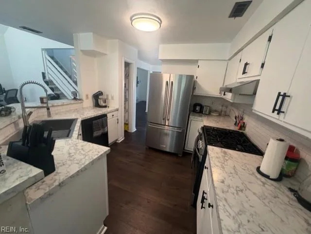 525 Kilby AVE, SUFFOLK VA 23434 - Photo 5