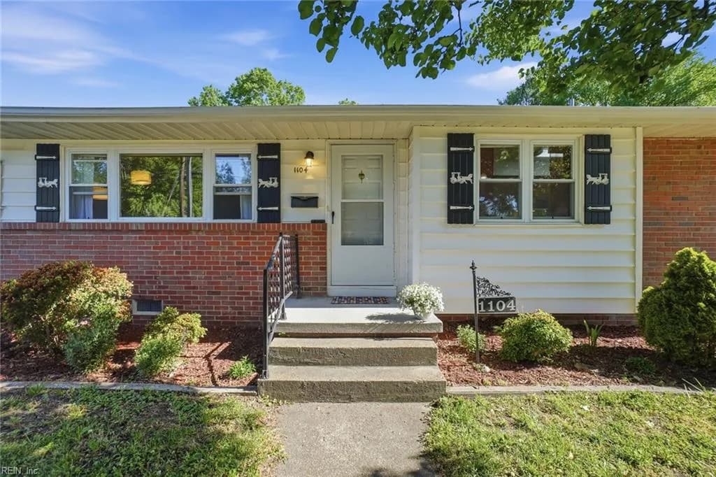 1104 Nolan AVE, VIRGINIABEACH VA 23464 - Photo 3