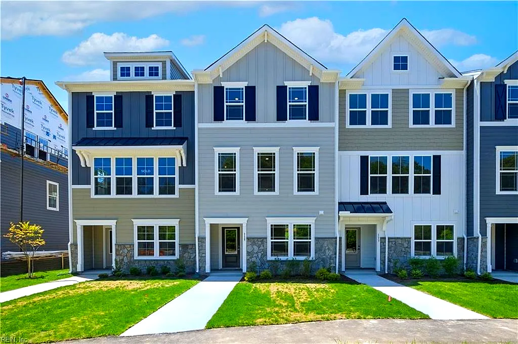 115 Bracewell LN, Yorktown — 4 bed Residential, 1,938 sqft