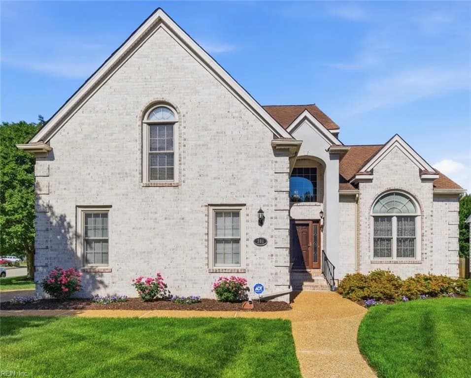 301 Blevins RN, YORKTOWN VA 23693 - Photo 2