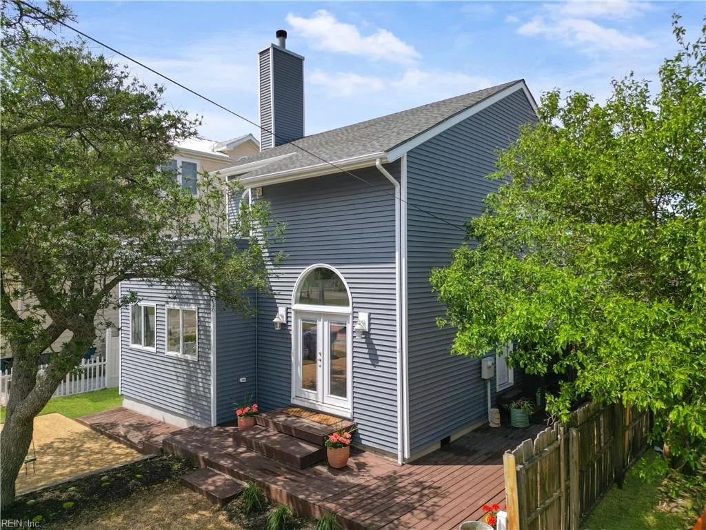116 57 1/2 ST, Virginia Beach — 3 bed Residential, 1,995 sqft