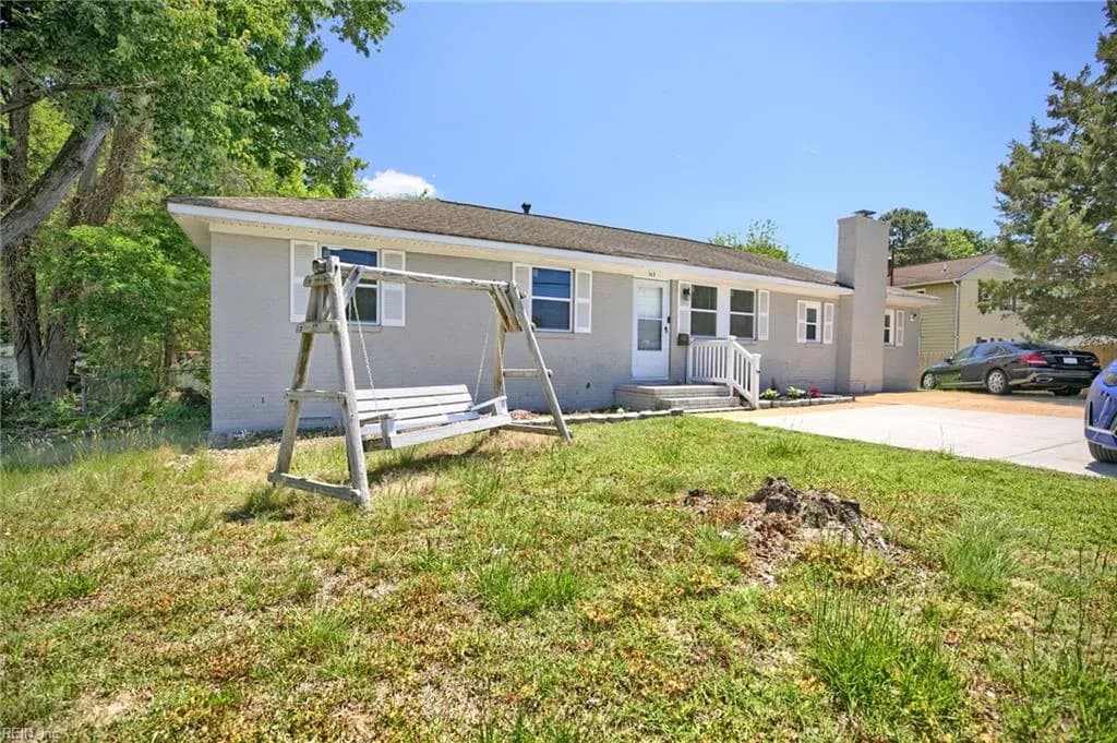742 Harpersville RD, NEWPORTNEWS VA 23601 - Photo 2