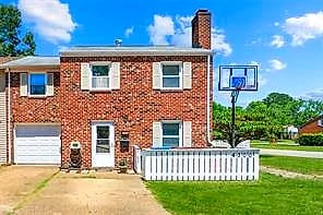 4300 Midhurst LN, Chesapeake — 4 bed Residential, 1,874 sqft
