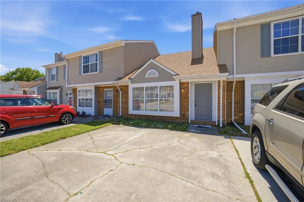 32 Riverchase DR, HAMPTON VA 23669 - Photo 4