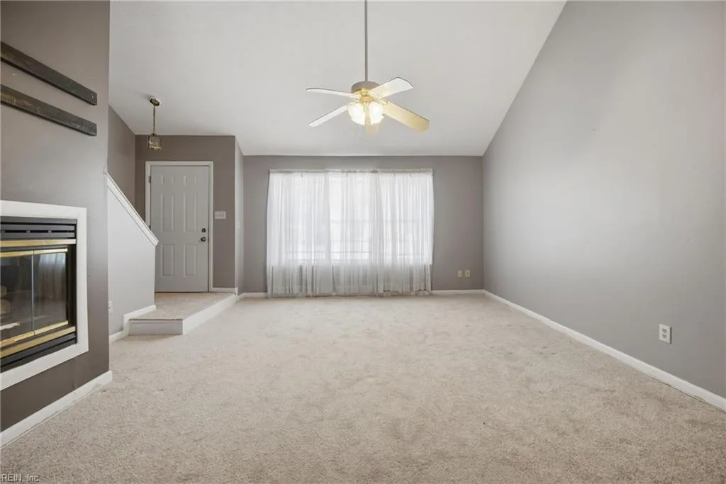 32 Riverchase DR, HAMPTON VA 23669 - Photo 5