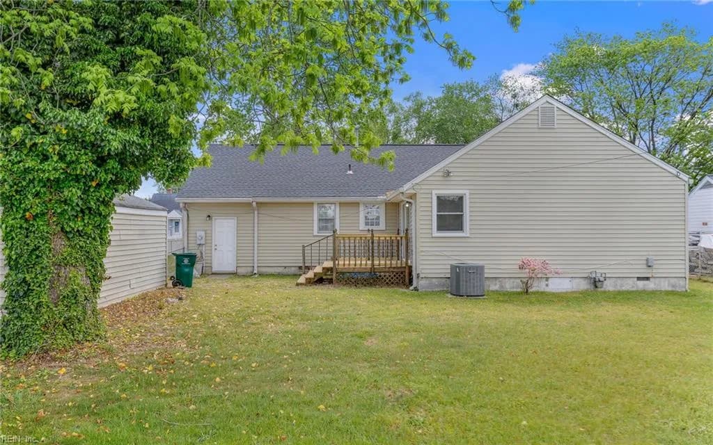 21 Langley AVE, NEWPORTNEWS VA 23601 - Photo 5