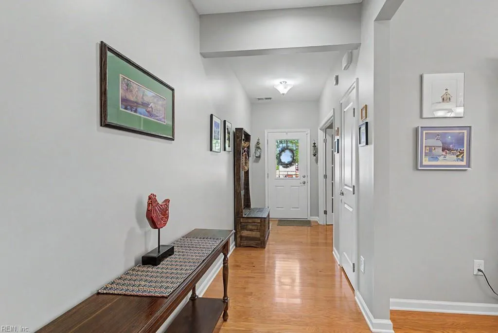 204 Christopher LN, WILLIAMSBURG VA 23185 - Photo 4