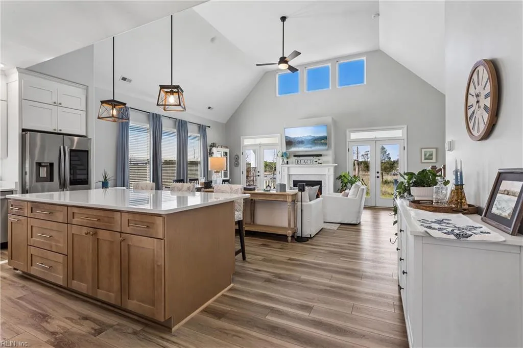 1 Dove Point TRL, POQUOSON VA 23662 - Photo 4