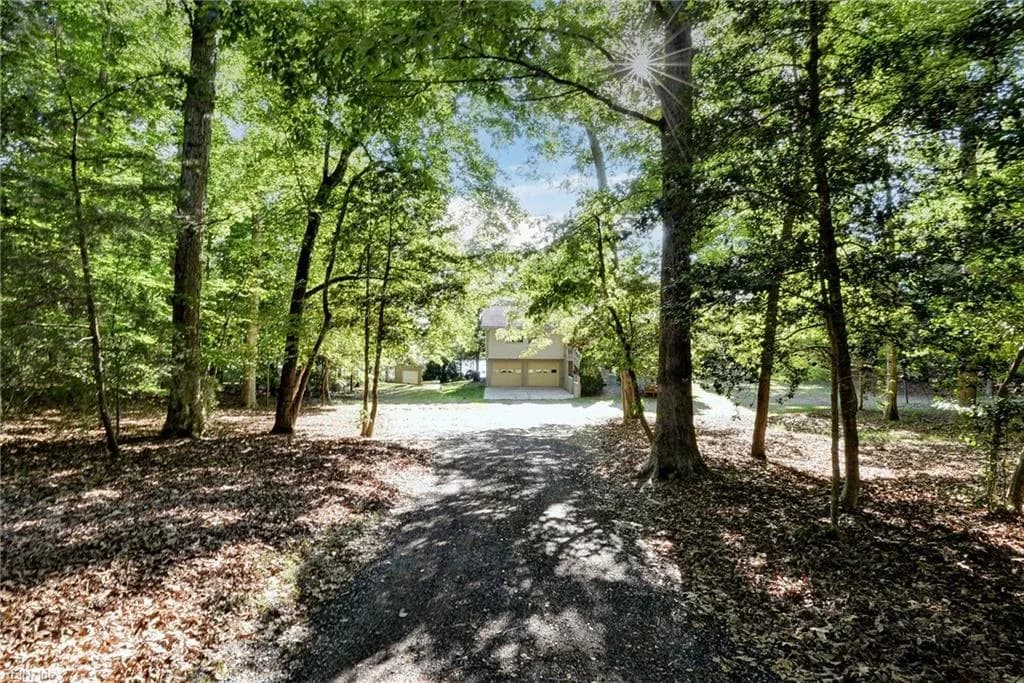 2775 Shell RD, GLOUCESTER VA 23061 - Photo 3