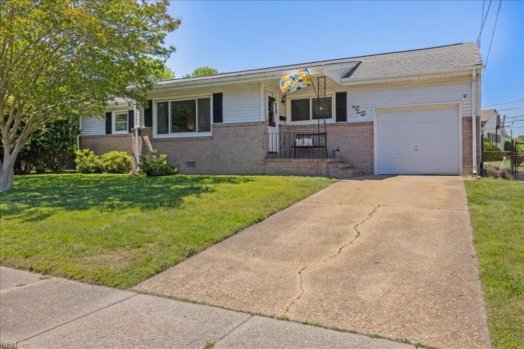 2478 Stribling LN, NORFOLK VA 23518 - Photo 2