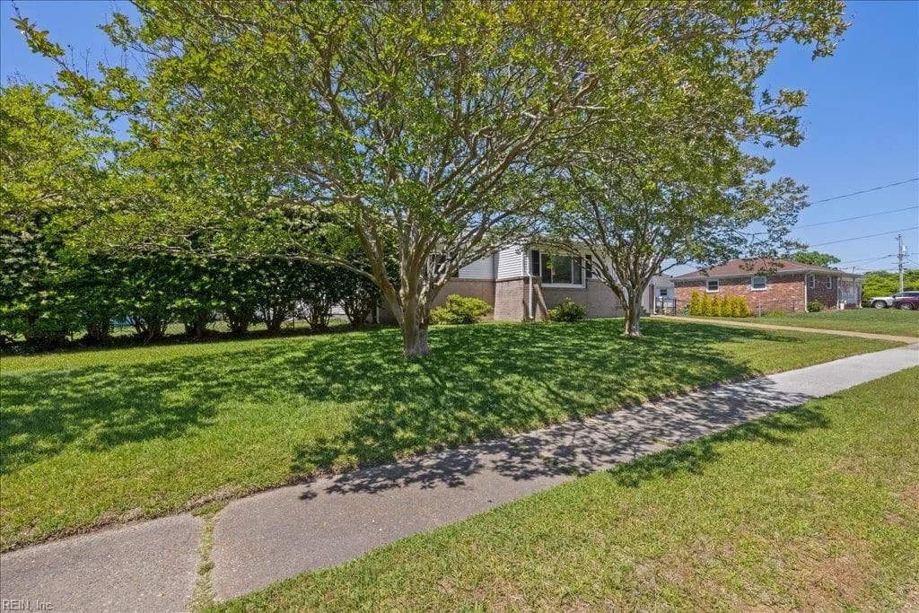 2478 Stribling LN, NORFOLK VA 23518 - Photo 5