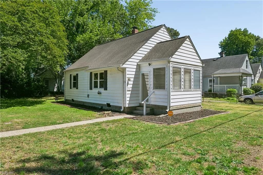 7730 Ruthven RD, NORFOLK VA 23505 - Photo 3