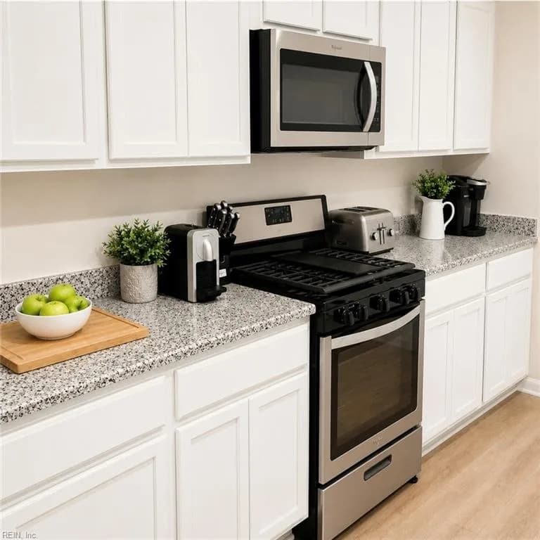 1510 Waltham LN, NEWPORTNEWS VA 23608 - Photo 5