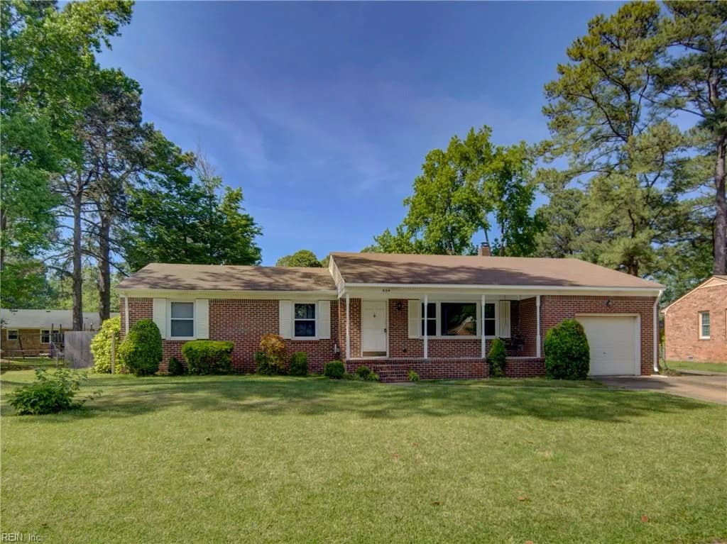 4124 Meadowview RD, PORTSMOUTH VA 23703 - Photo 3