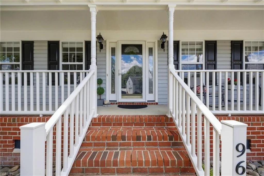 961 Speight Lyons LOOP, CHESAPEAKE VA 23323 - Photo 5