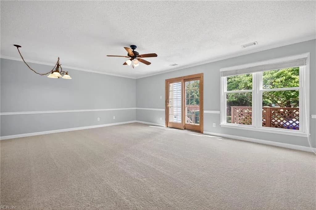 129 River Point DR, SUFFOLK VA 23434 - Photo 3