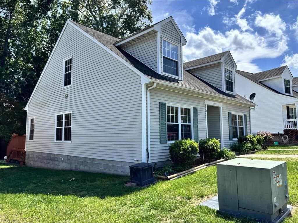 102 Elmington WAY, SUFFOLK VA 23434 - Photo 3