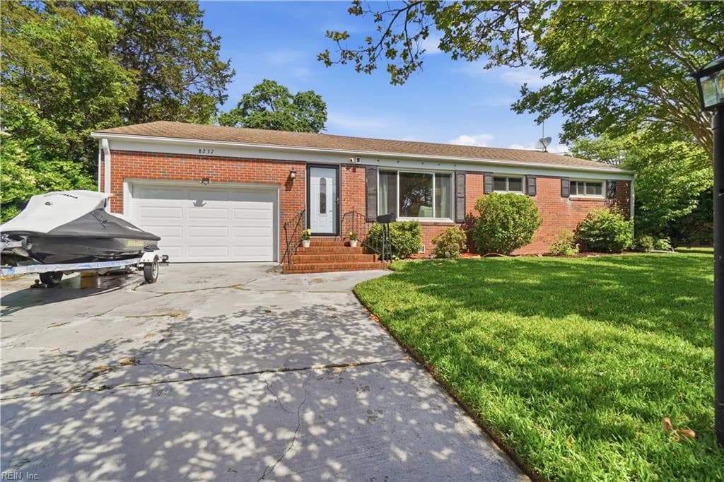 8237 Nathan AVE, NORFOLK VA 23518 - Main photo