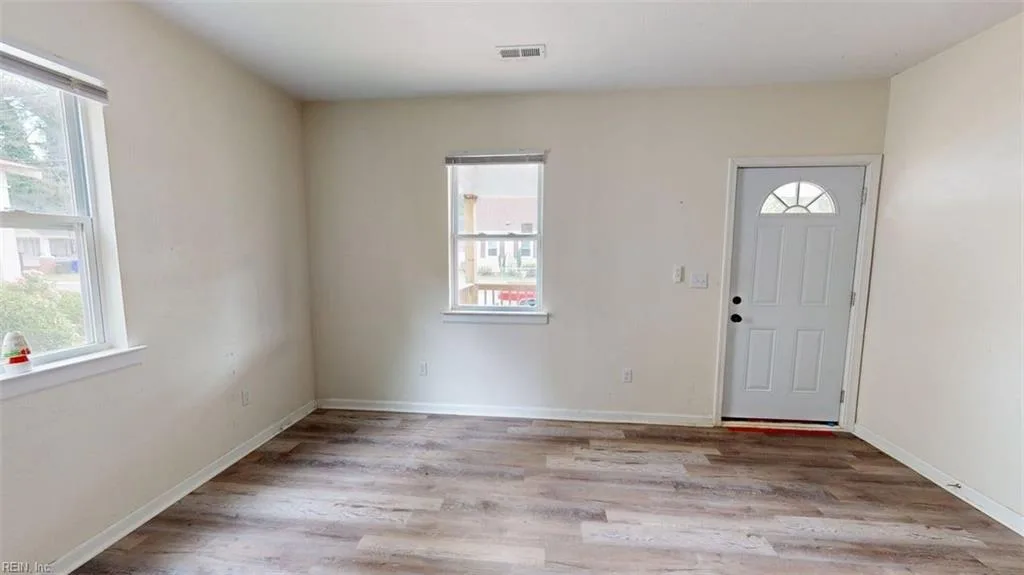 546 3rd AVE, SUFFOLK VA 23434 - Photo 3
