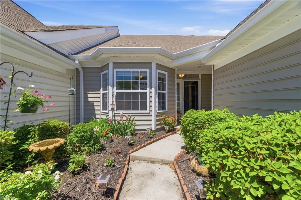 607 Inland WALK, CARROLLTON VA 23314 - Photo 3