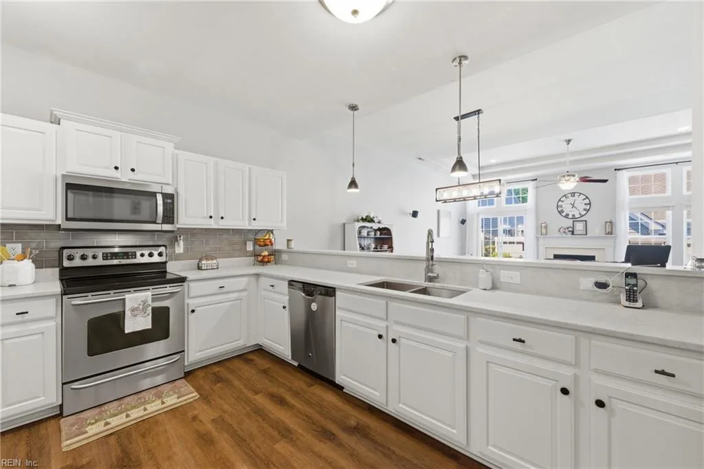 607 Inland WALK, CARROLLTON VA 23314 - Photo 5