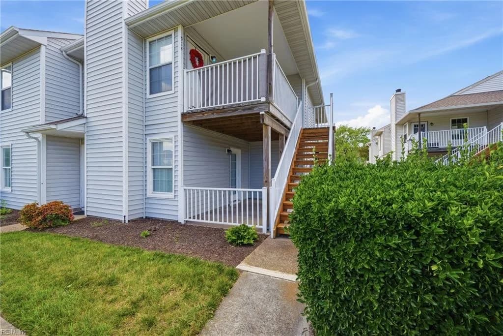 514 Summit CT, VIRGINIABEACH VA 23462 - Photo 4