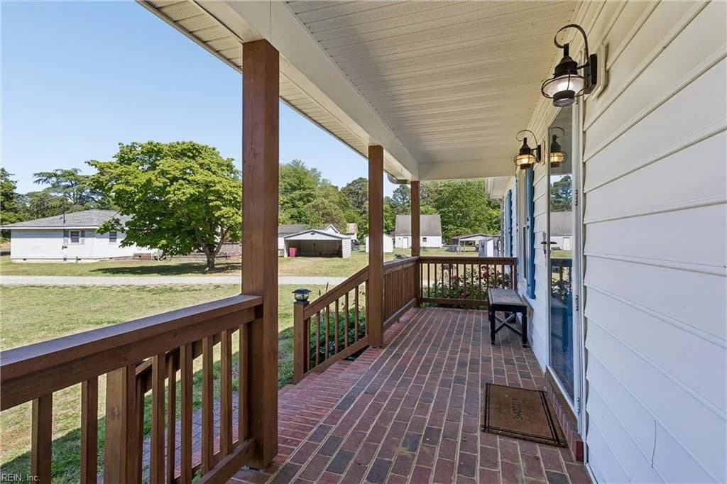 5786 Booker LN, GLOUCESTER VA 23061 - Photo 5