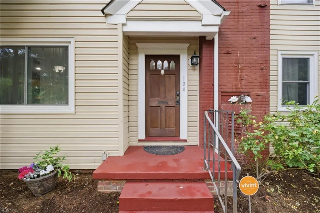 104 E Severn RD, NORFOLK VA 23505 - Photo 5