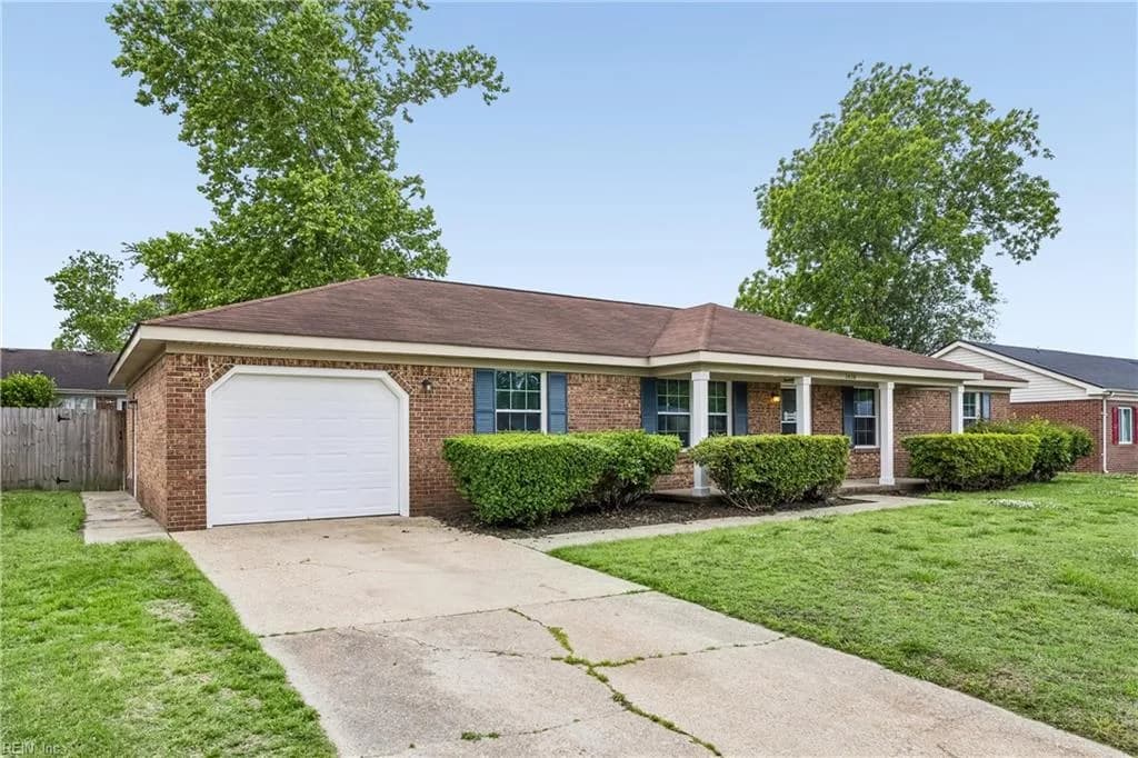 1416 Cole DR, CHESAPEAKE VA 23320 - Photo 4