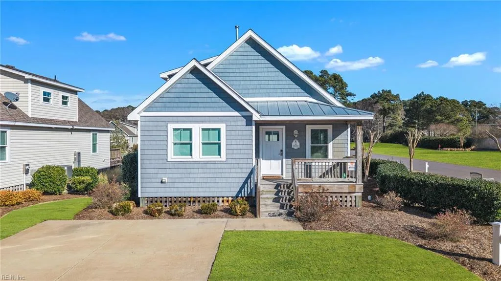 107 Masters DR, POWELLSPOINT NC 27966