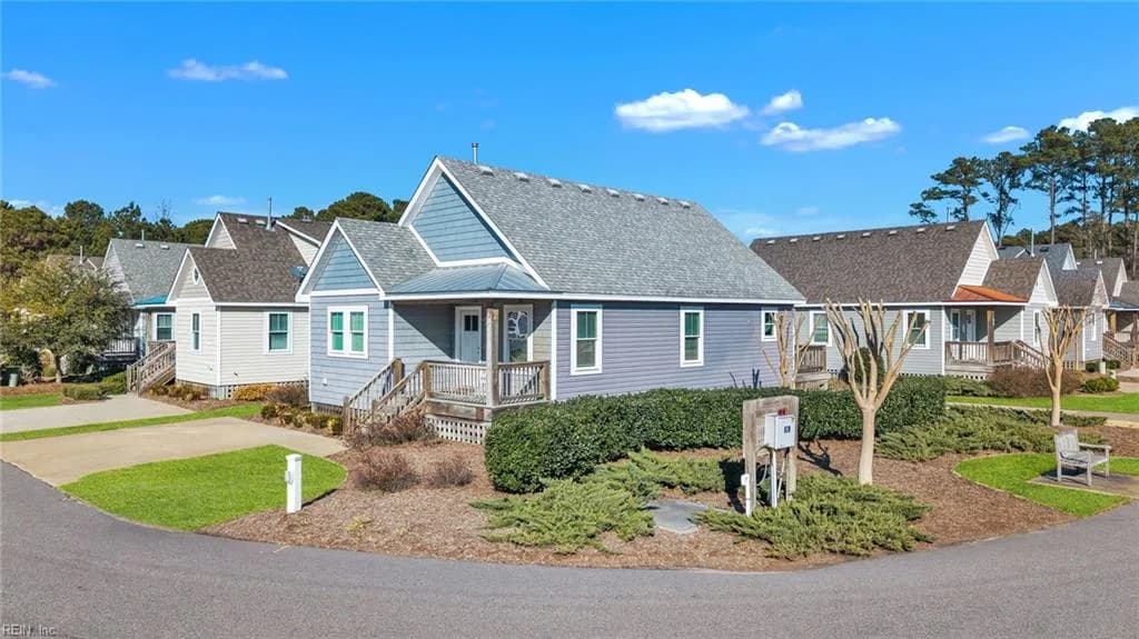 107 Masters DR, POWELLSPOINT NC 27966 - Photo 4