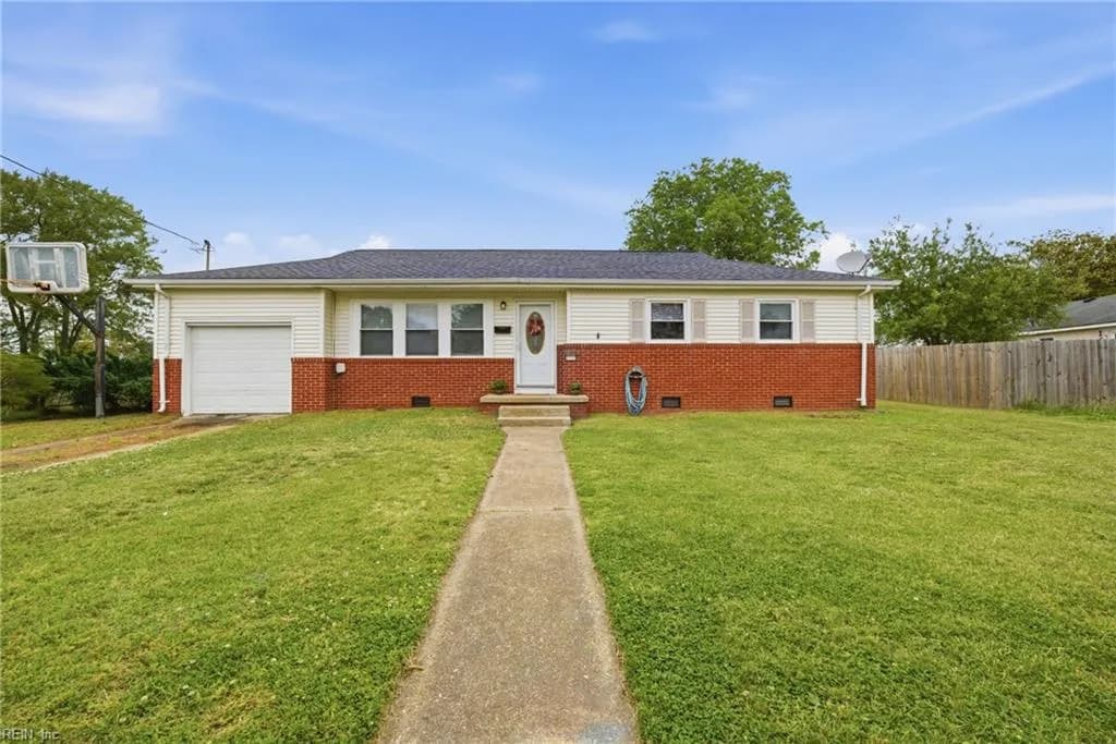 1732 Cougar AVE, NORFOLK VA 23518 - Main photo