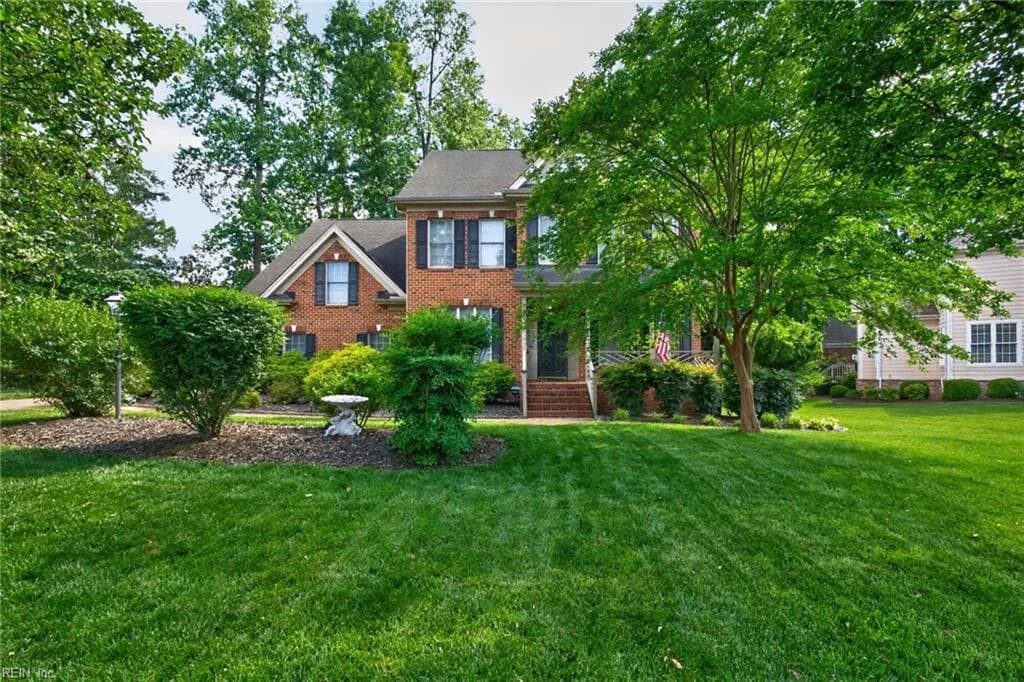 12010 Southport Landing DR, SMITHFIELD VA 23430 - Photo 2