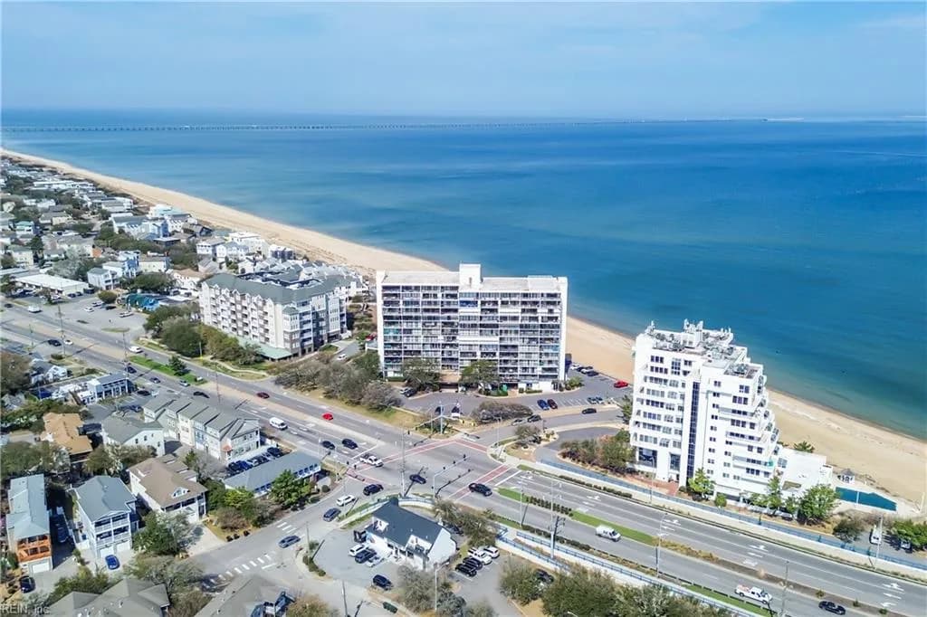 3558 Shore DR #309, VIRGINIA BEACH VA 23455 - Main photo