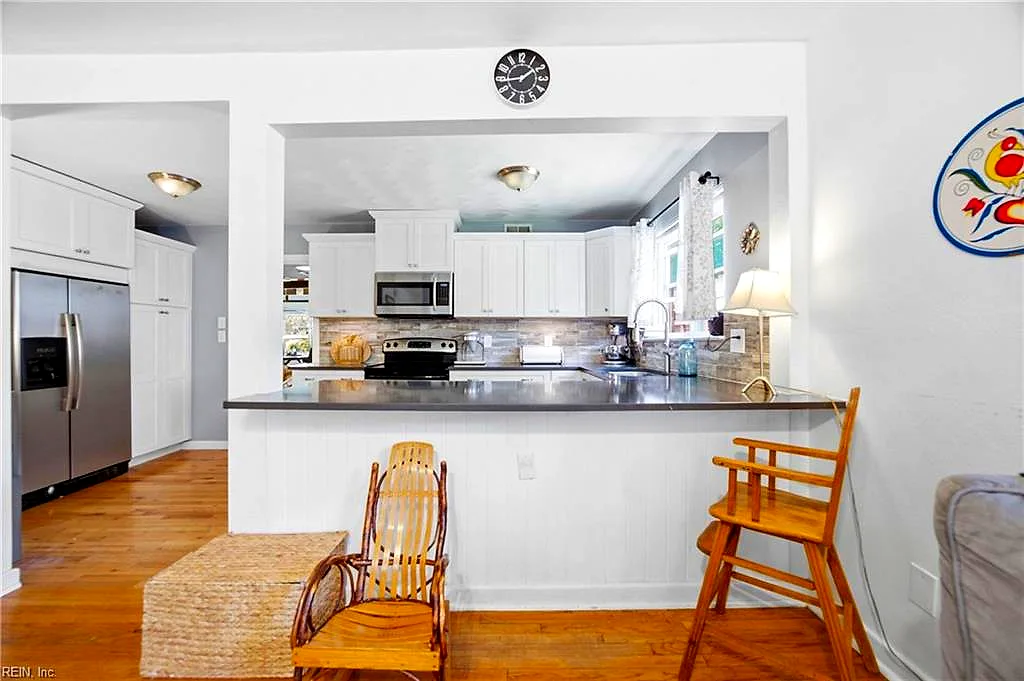 5457 Silbert RD, Norfolk — 3 bed Residential, 1,614 sqft