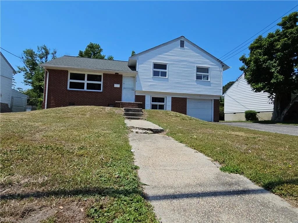 119 Yorkshire TER, HAMPTON VA 23666