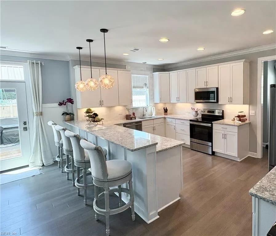 1729 Stratton Drive, VIRGINIABEACH VA 23456 - Photo 4