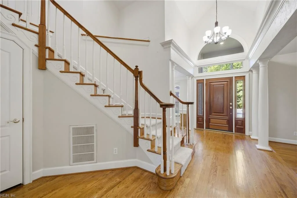 2404 Entrada DR, VIRGINIABEACH VA 23456 - Photo 3