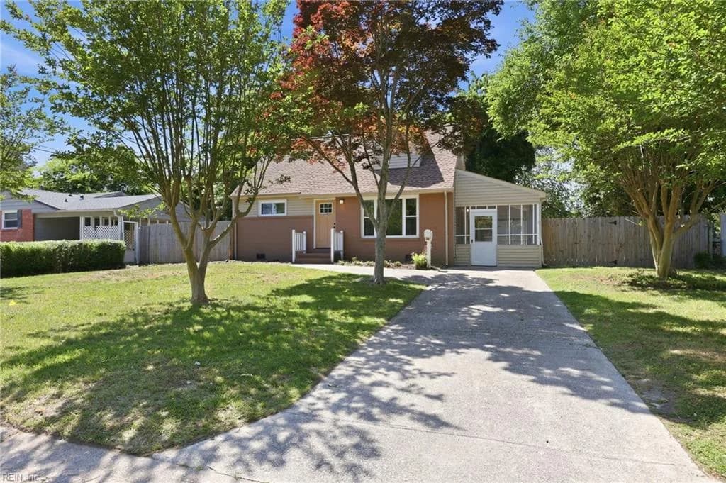 609 Cunningham RD, VIRGINIABEACH VA 23462 - Photo 4