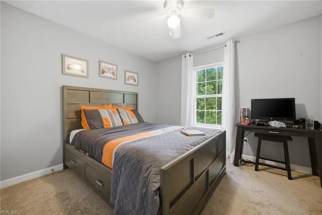 349 Manning LN, HAMPTON VA 23666 - Photo 5