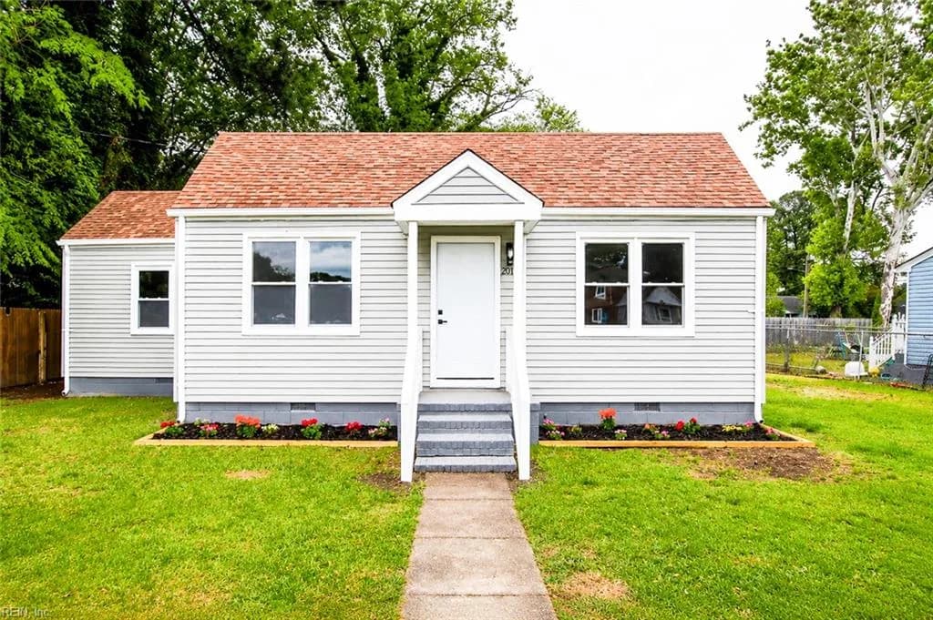 2011 Columbus AVE, PORTSMOUTH VA 23704 - Photo 3